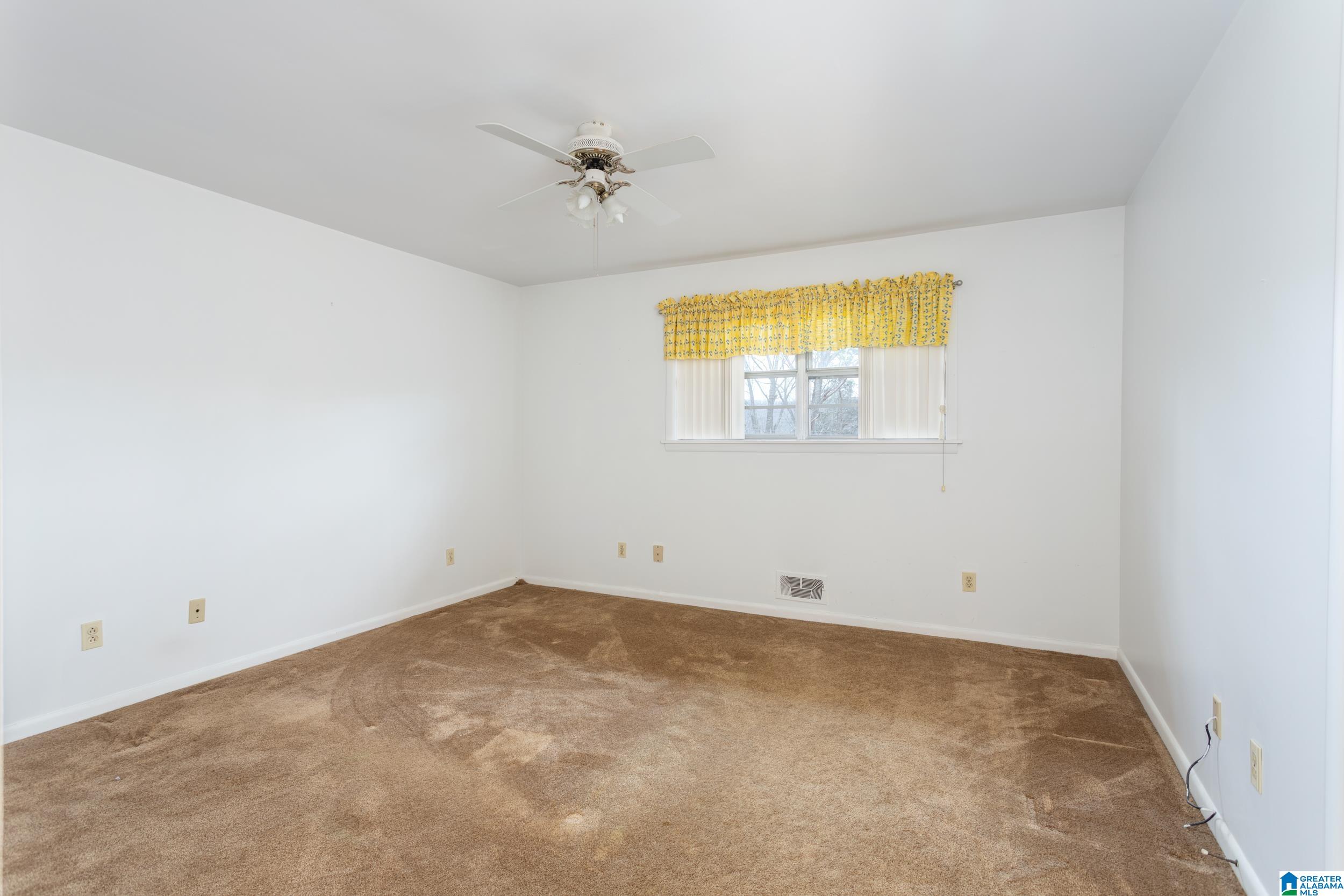 505 Crestview Road Anniston, AL 36207 - Photo 14 of 38