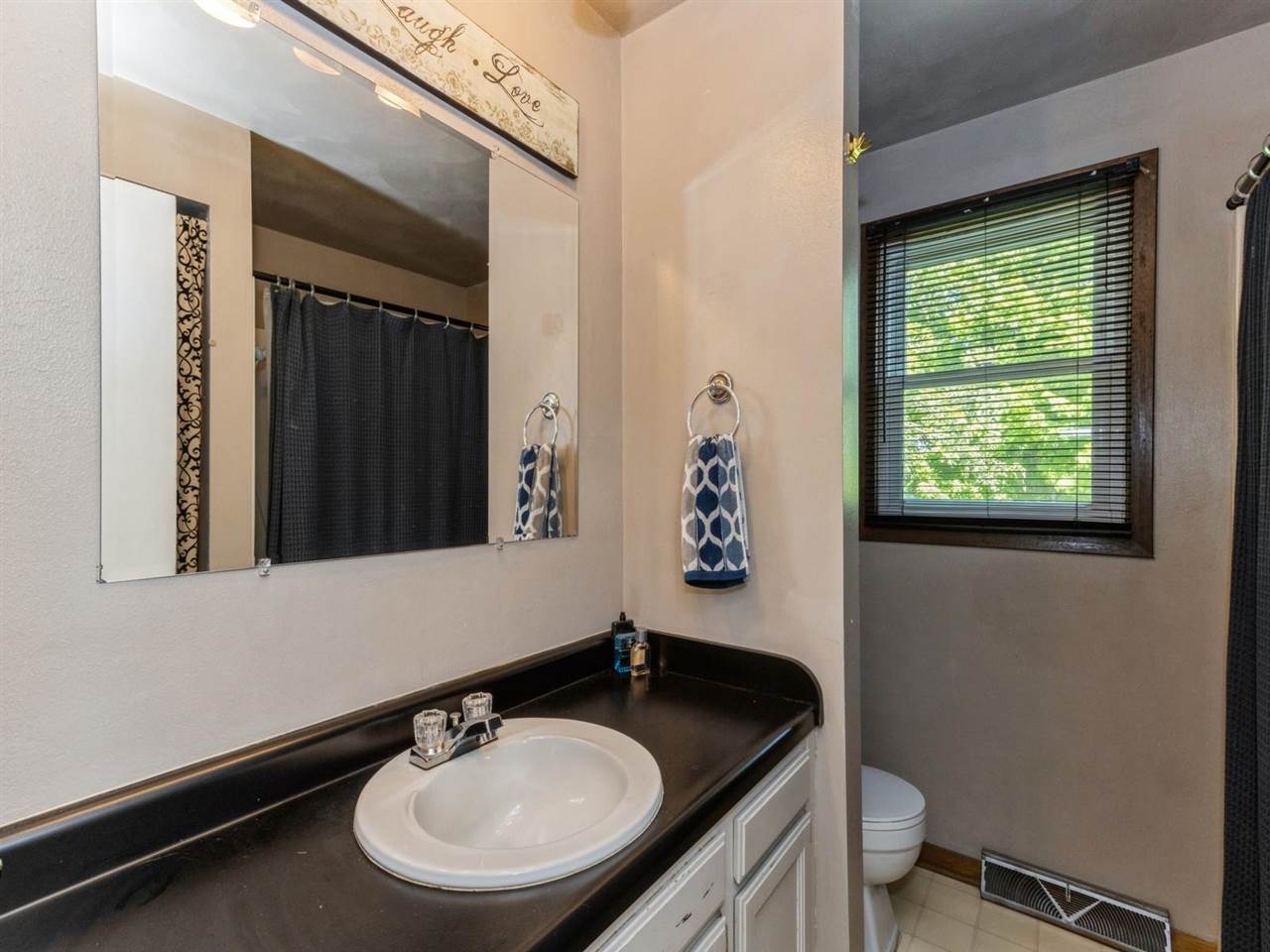 423 Ella Street Riverside, IA 52327 - Photo 11 of 28 Gallery Image 11