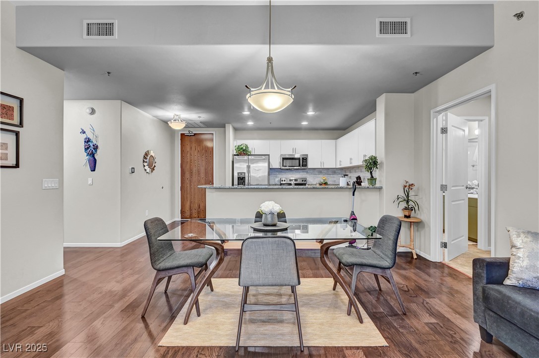 8255 South Las Vegas Boulevard, Unit 1715 Las Vegas, NV 89123 - Photo 15 of 49 Create a dining room space perfect for your style!