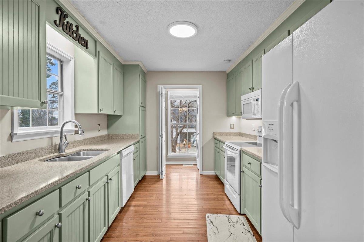 3798 Ballenger Road Greer, SC 29651 - Photo 11 of 30