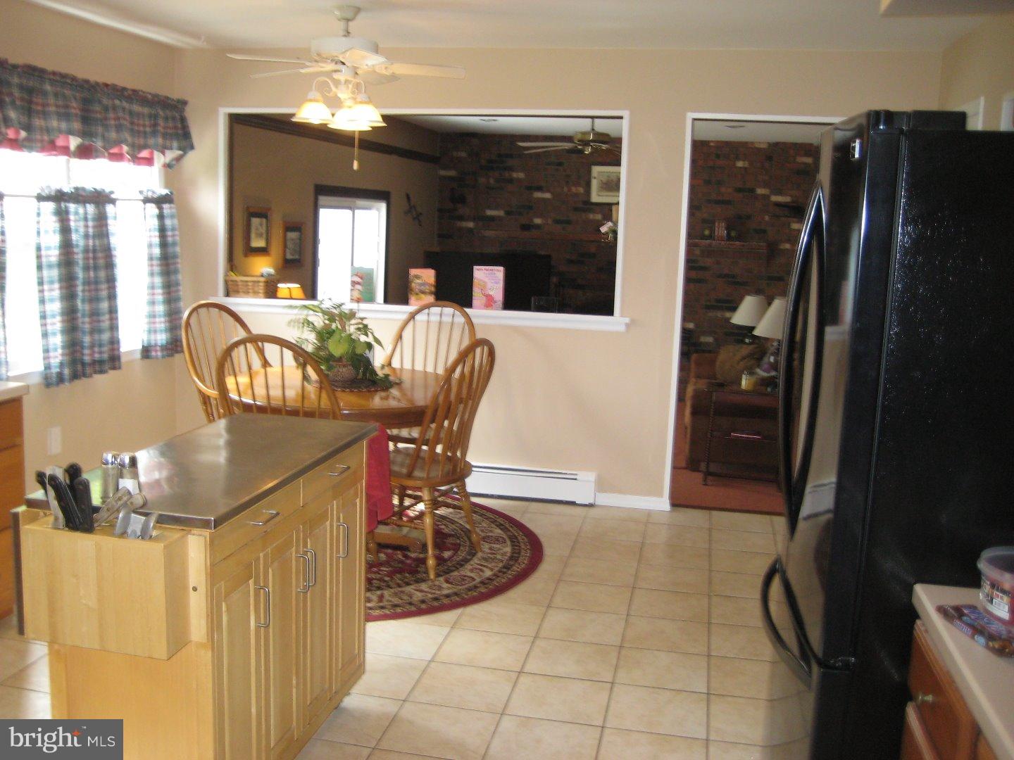 15 Marlon Pond Road Hamilton Square, NJ 08690 - Photo 10 of 25 Kitchen