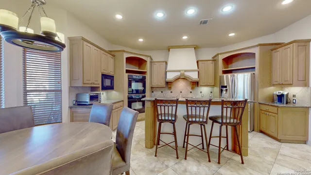 $1,169,000 | 2011 My Anns Hill, San Antonio, TX 78258