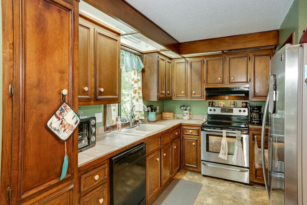4082 Amherst Way Martinez, GA 30907 - Photo 6 of 15