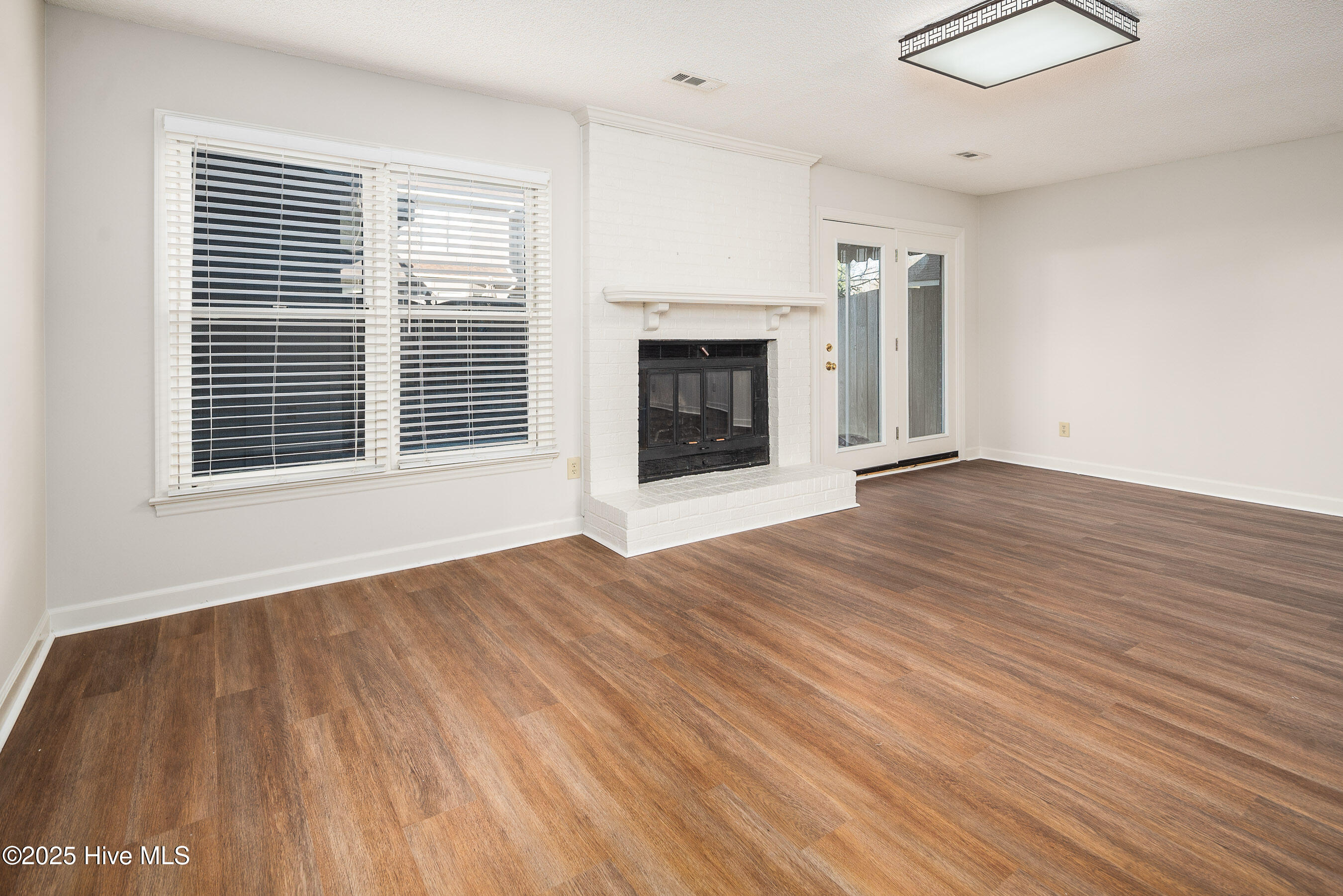 2043 Quail Ridge Road, Unit E Greenville, NC 27858 - Photo 7 of 31 20250218 MLS M_Heinz 2043 Quail Ridge Rd