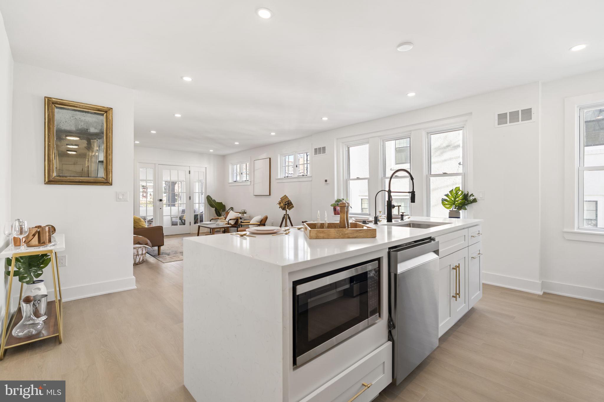 202 West Wayne Avenue, Unit B Wayne, PA 19087 - Photo 14 of 30