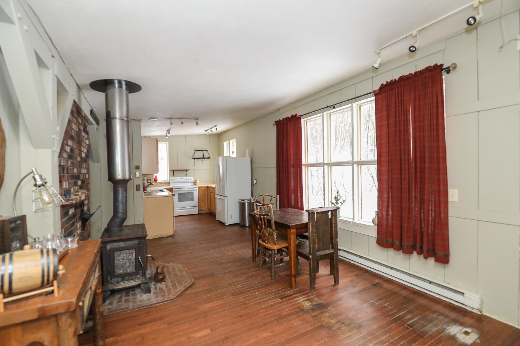 433 Calef Hill Road Sanbornton, NH 03269 - Photo 7 of 28