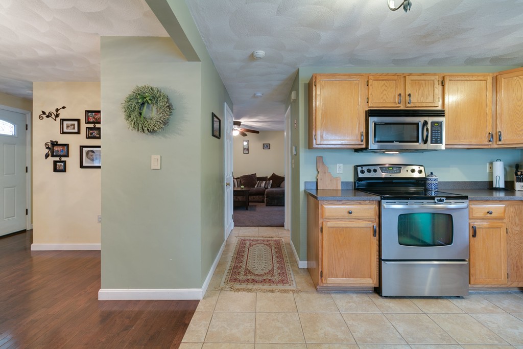 9 Milan Road Methuen, MA 01844 - Photo 10 of 24 Gallery Image 10