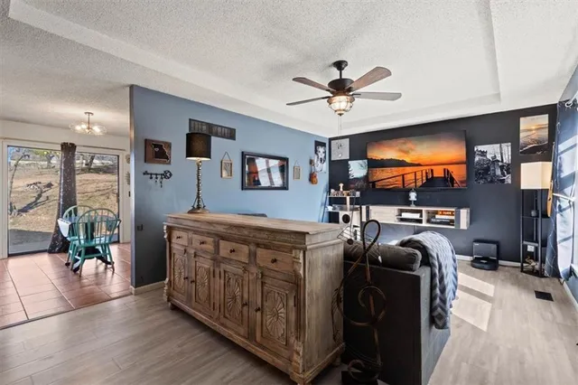 $259,900 | 928 Northeast Mulberry Street, Lee's Summit, MO 64086