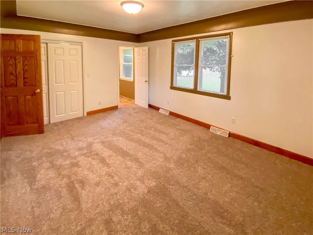 6188 Chestnut-Ridge Road Hubbard, OH 44425 - Photo 19 of 34 Gallery Image 19