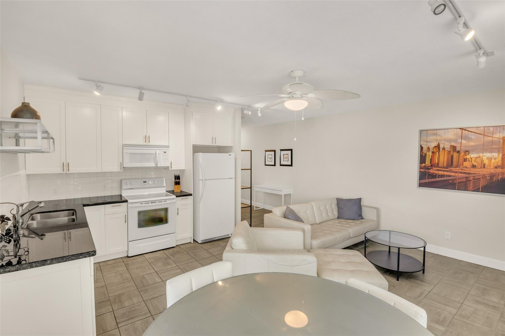 615 South Riverside Drive, Unit 8 Pompano Beach, FL 33062 - Photo 14 of 33 Photo 14
