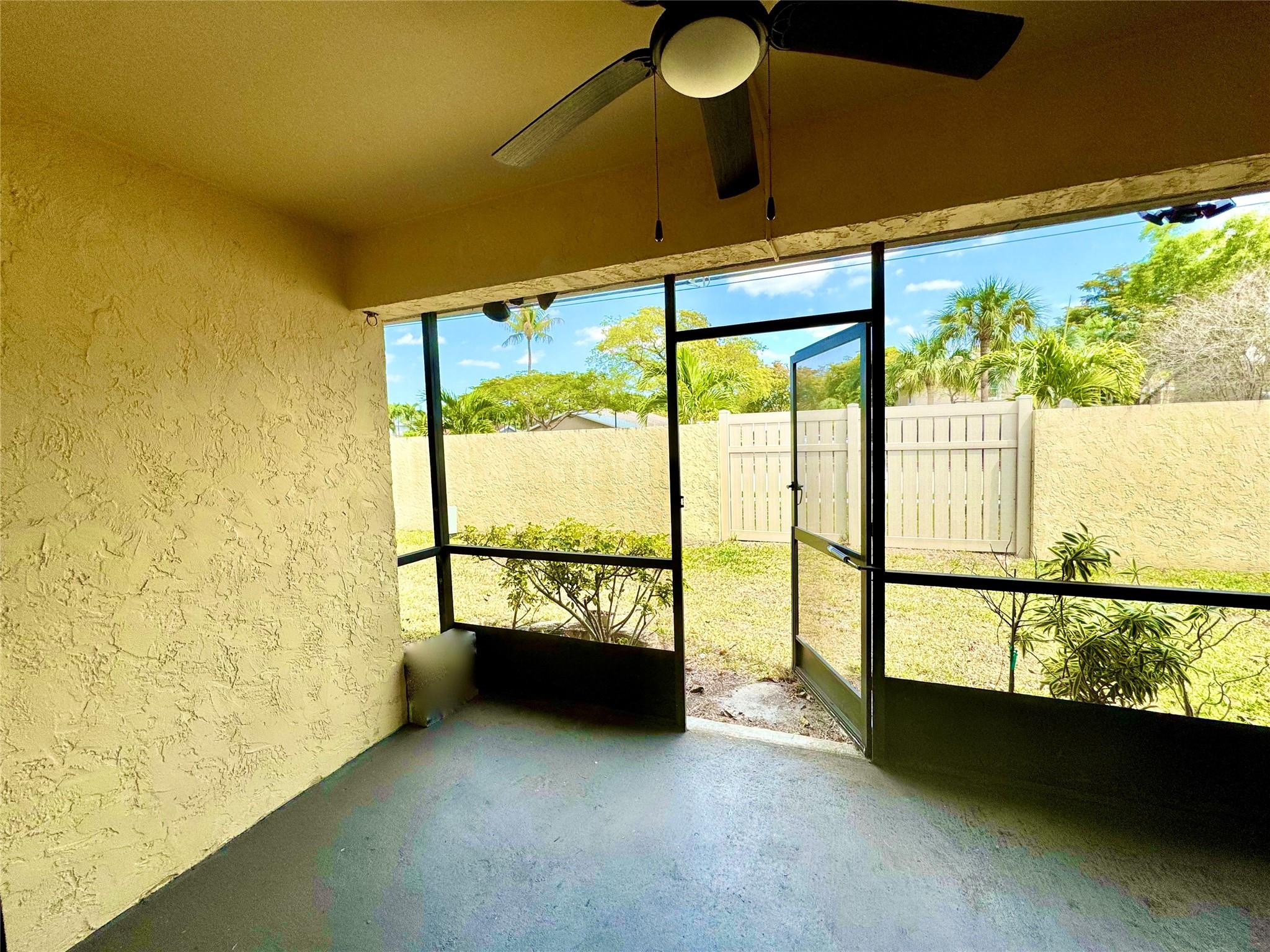 545 Banks Road, Unit 7522 Margate, FL 33063 - Photo 15 of 24 Back Patio