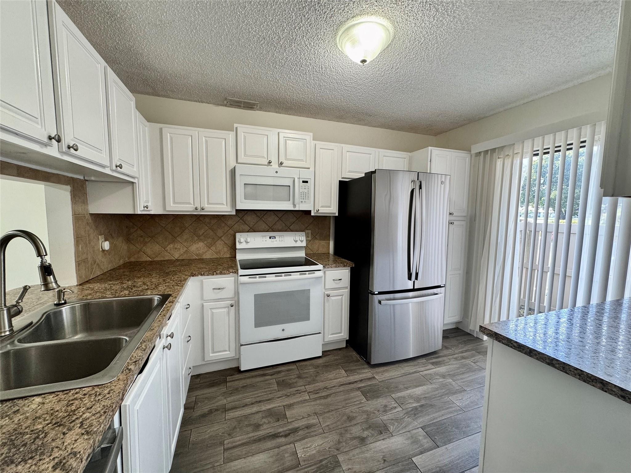545 Banks Road, Unit 7522 Margate, FL 33063 - Photo 3 of 24 Photo 3