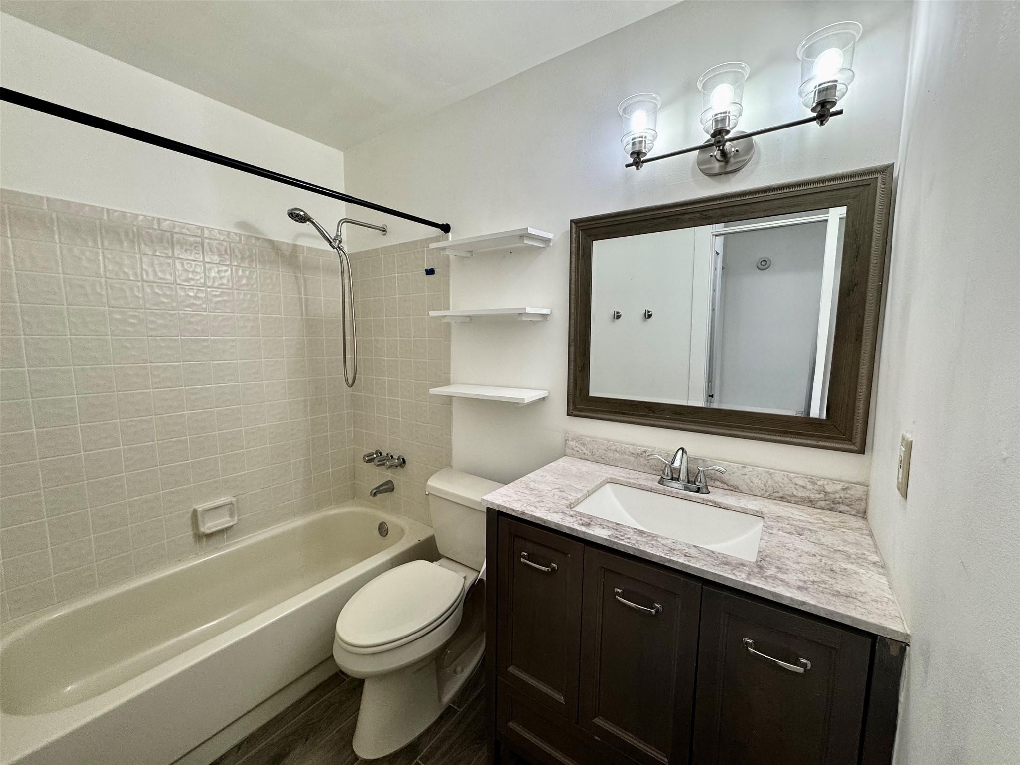 545 Banks Road, Unit 7522 Margate, FL 33063 - Photo 8 of 24 Photo 8
