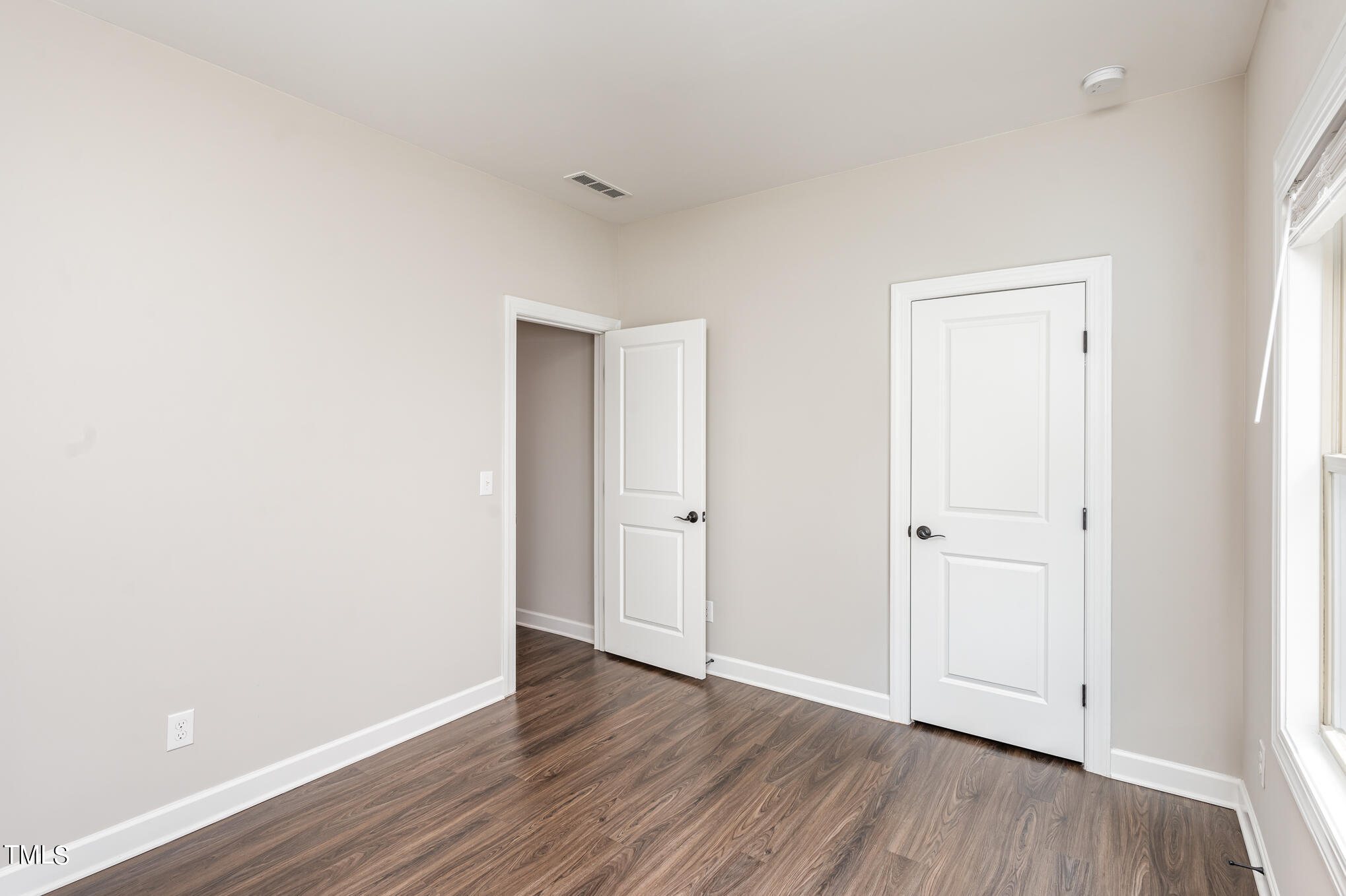 1137 Lippincott Road Durham, NC 27703 - Photo 35 of 36 024_41-edit