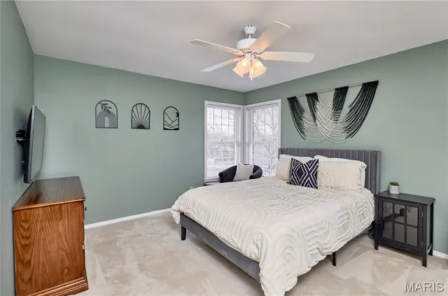 $394,900 | 4732 Arevalo Drive, St. Louis, MO 63128