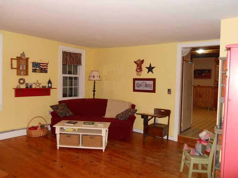 95 Kennebec Road Hampden, ME 04444 - Photo 13 of 34 Living Room.