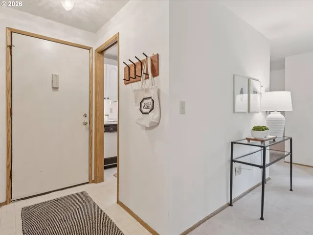 $195,000 | 13335 Southwest Allen Boulevard, Beaverton, OR 97005