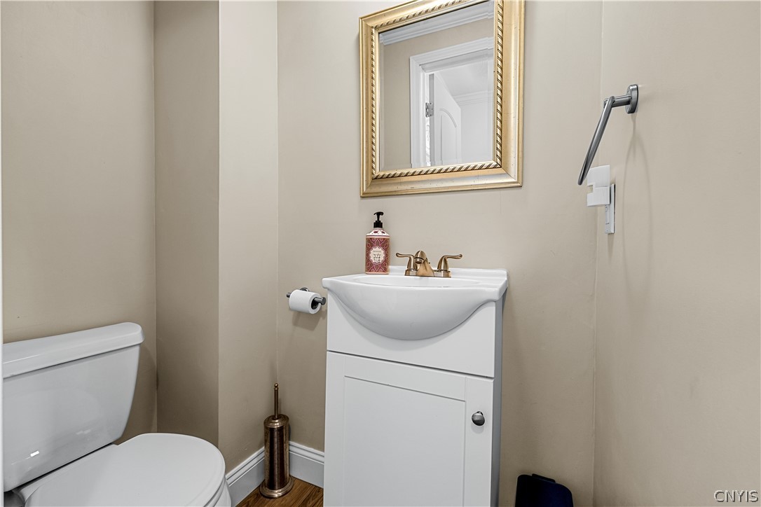 57 Chestnut Hills New Hartford, NY 13413 - Photo 15 of 29