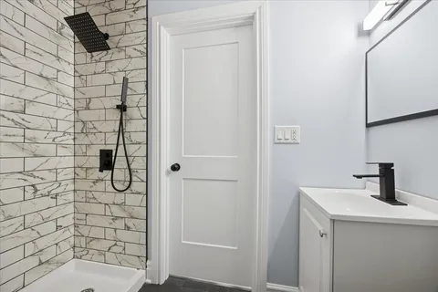 $274,900 | 7521 South Parnell Avenue, Chicago, IL 60620