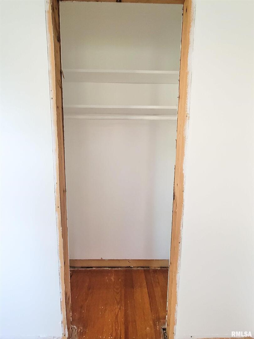 225 Hickory Street Flora, IL 62839 - Photo 39 of 56