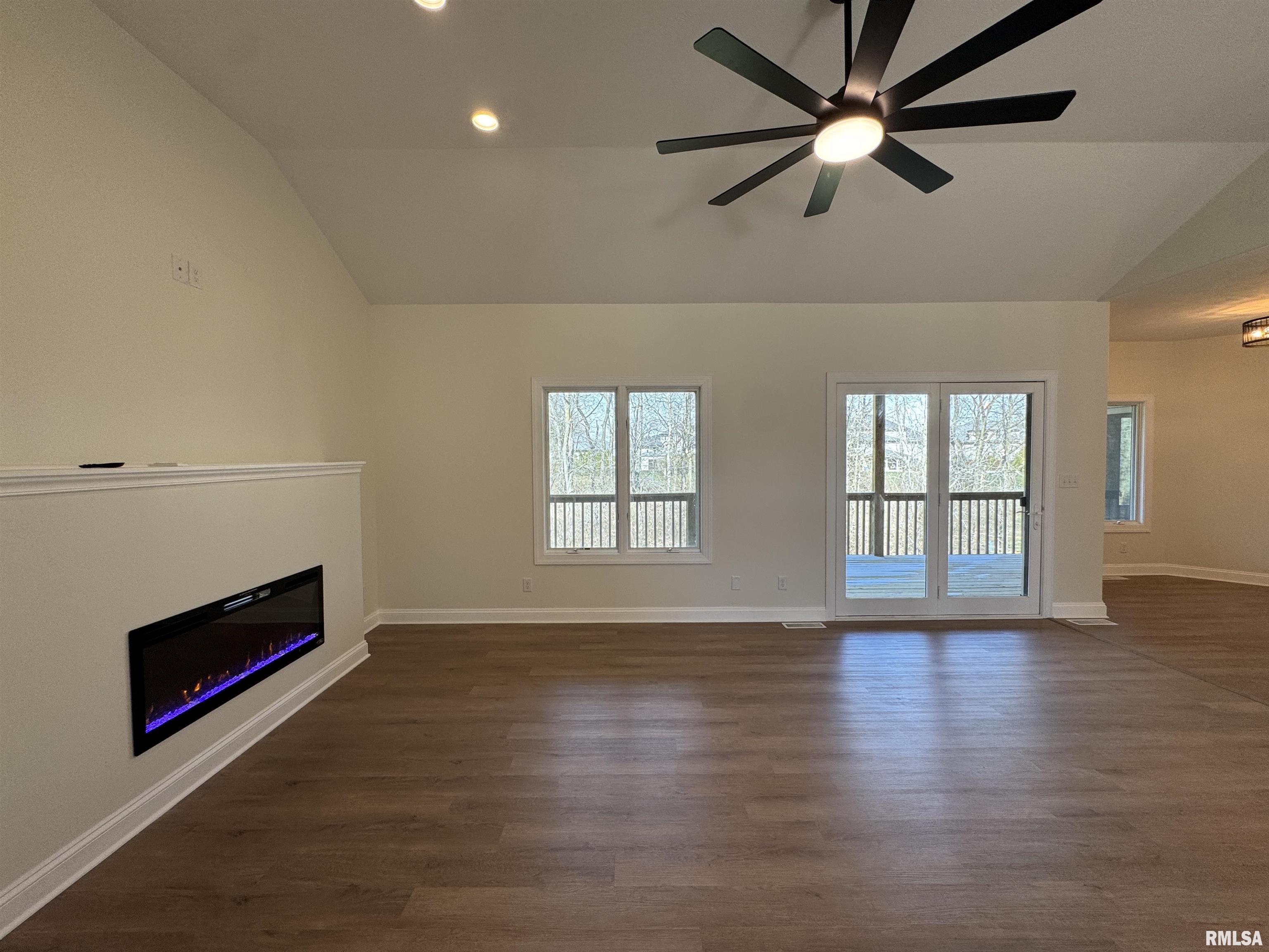 4335 Creek Drive Springfield, IL 62711 - Photo 14 of 62