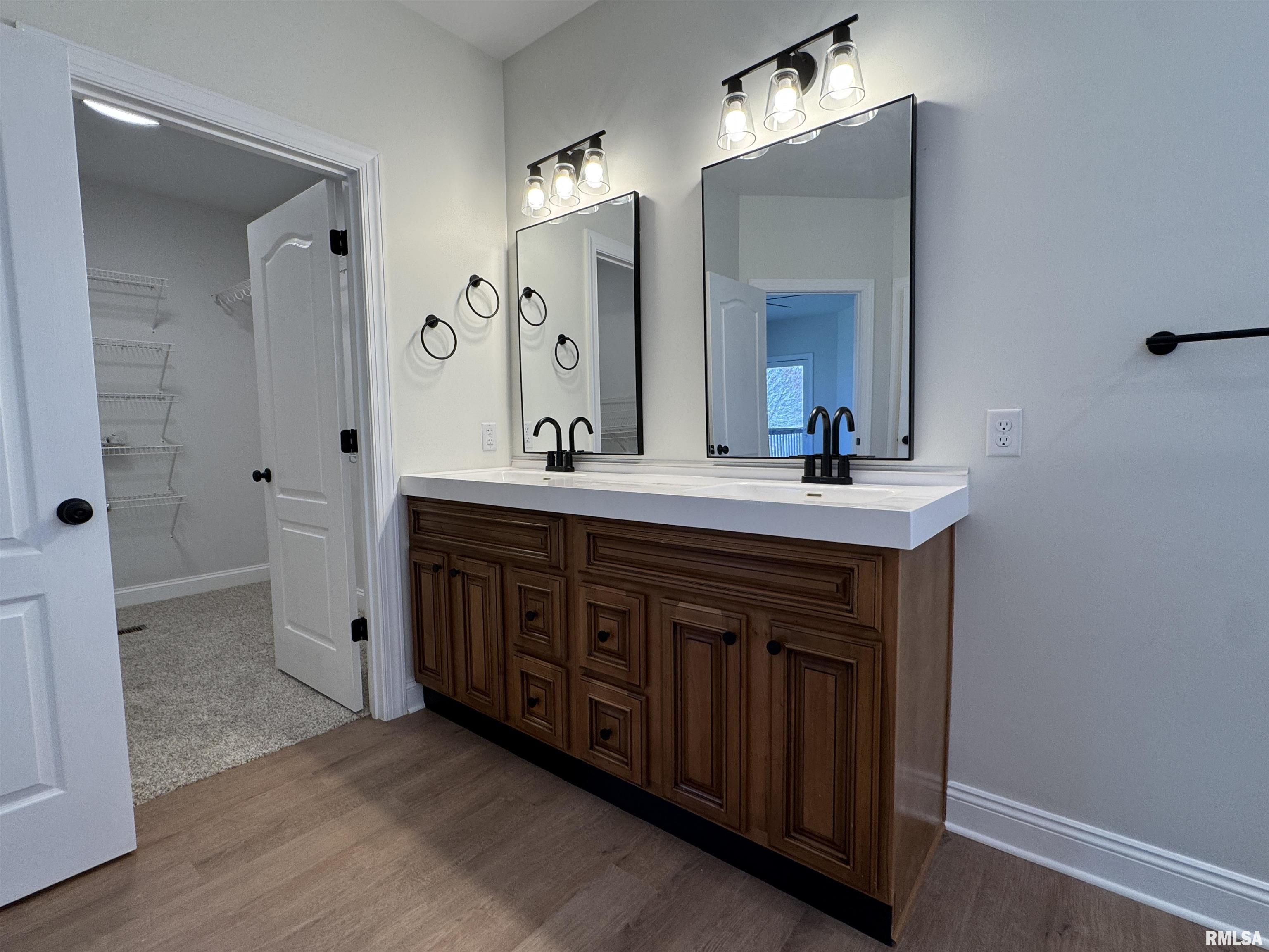 4335 Creek Drive Springfield, IL 62711 - Photo 29 of 62