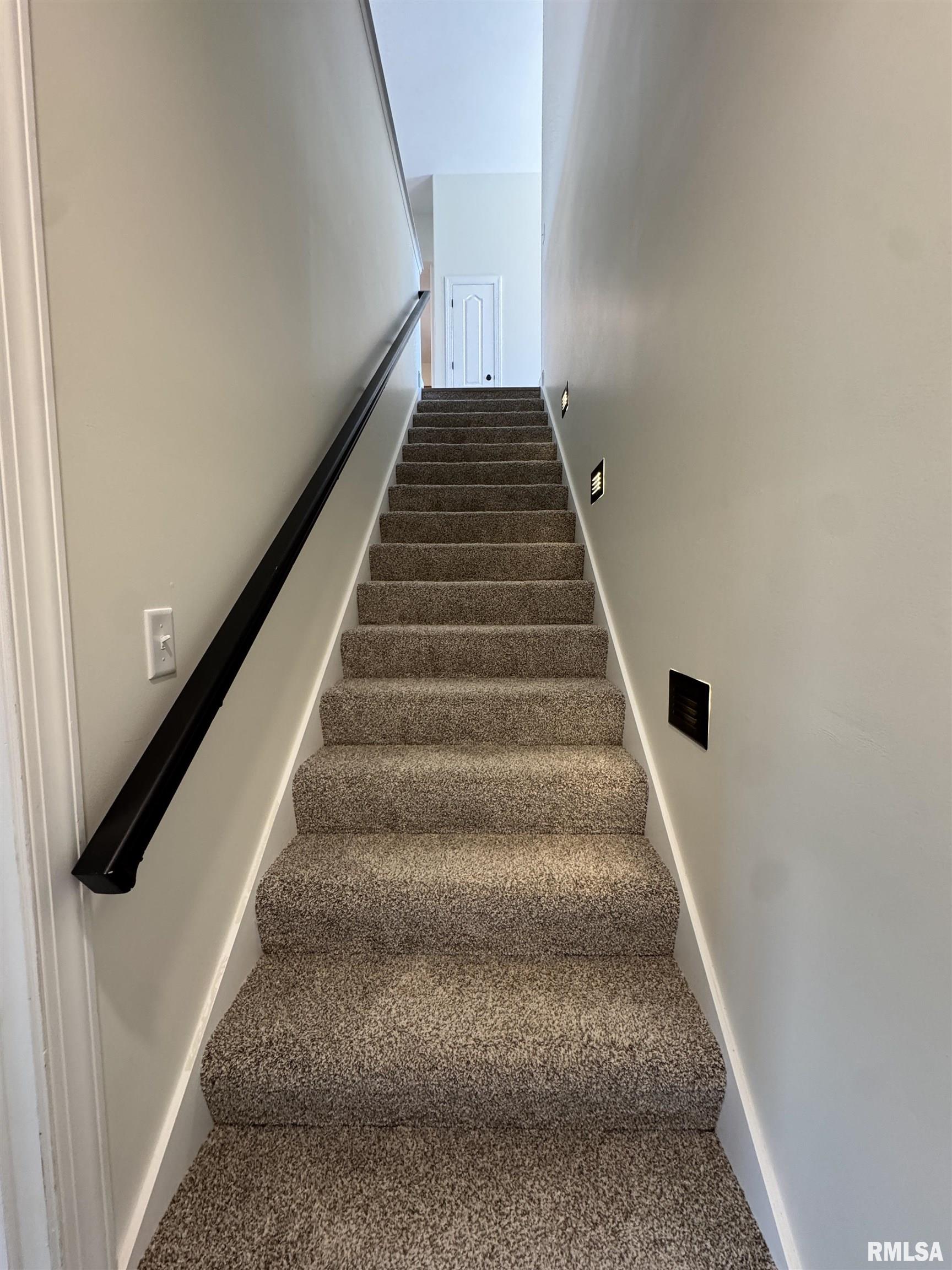 4335 Creek Drive Springfield, IL 62711 - Photo 40 of 62