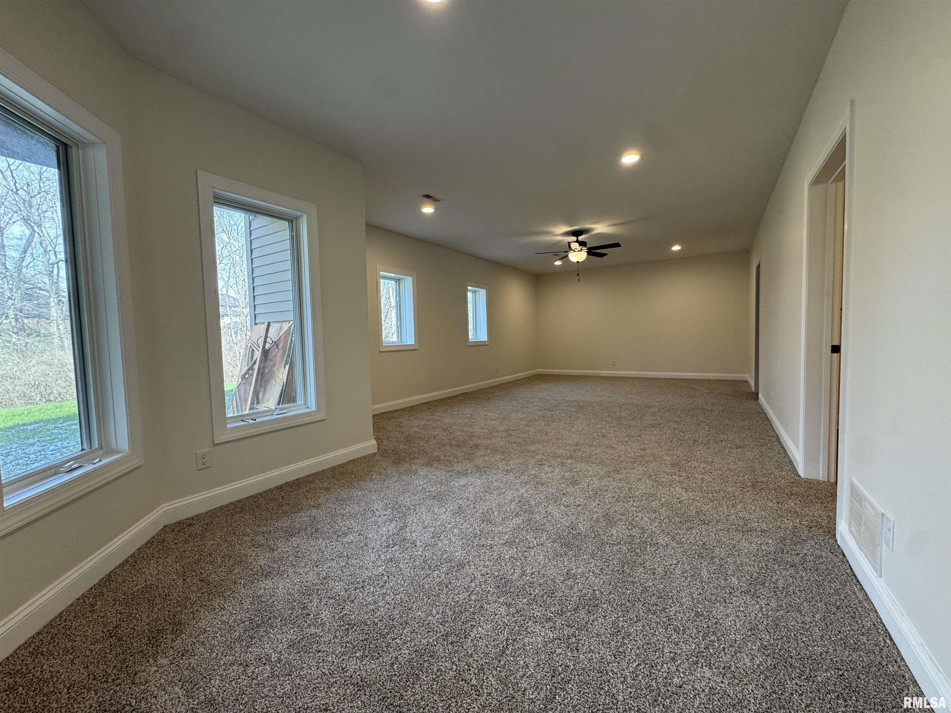 4335 Creek Drive Springfield, IL 62711 - Photo 46 of 62