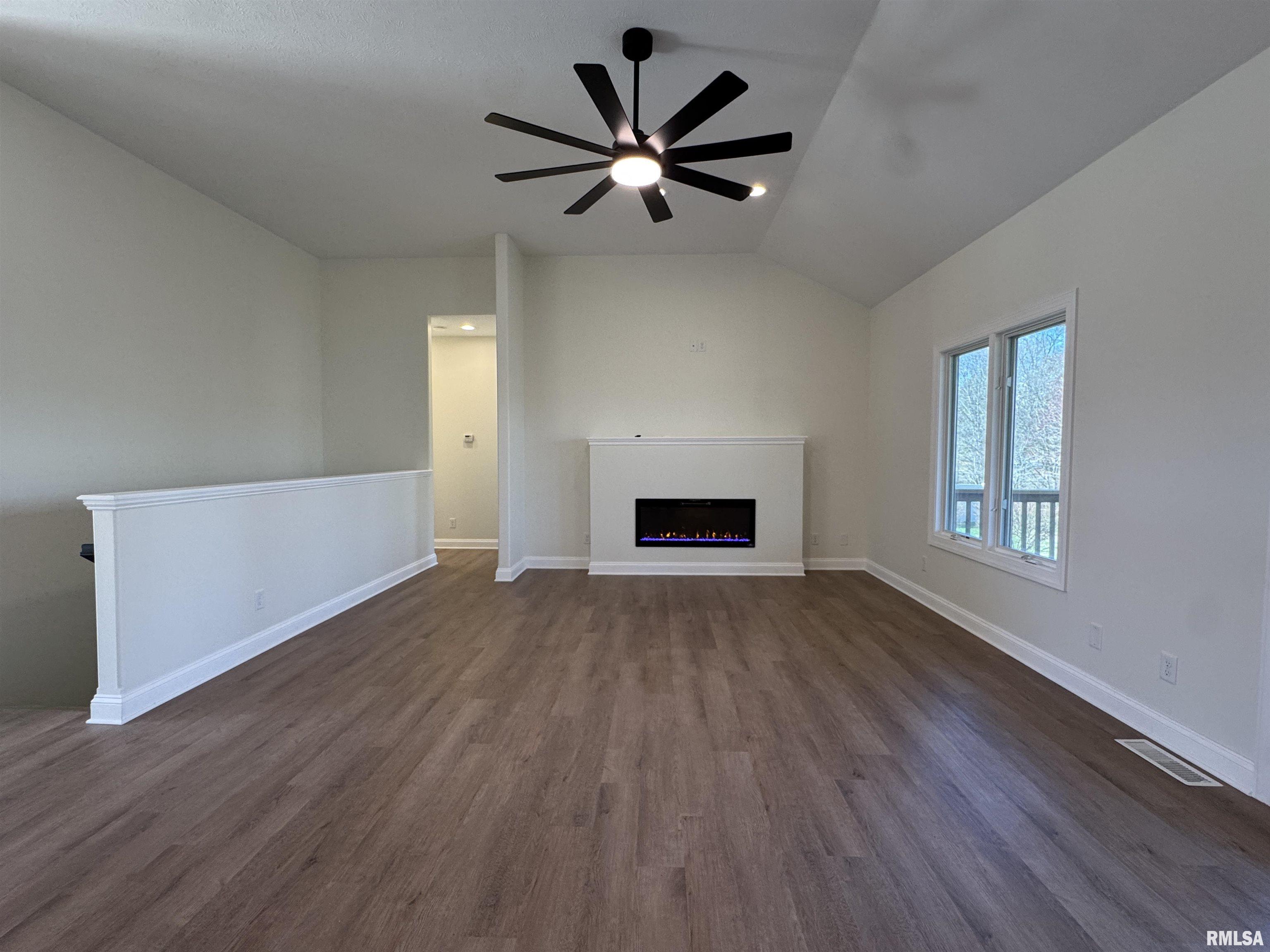 4335 Creek Drive Springfield, IL 62711 - Photo 7 of 62