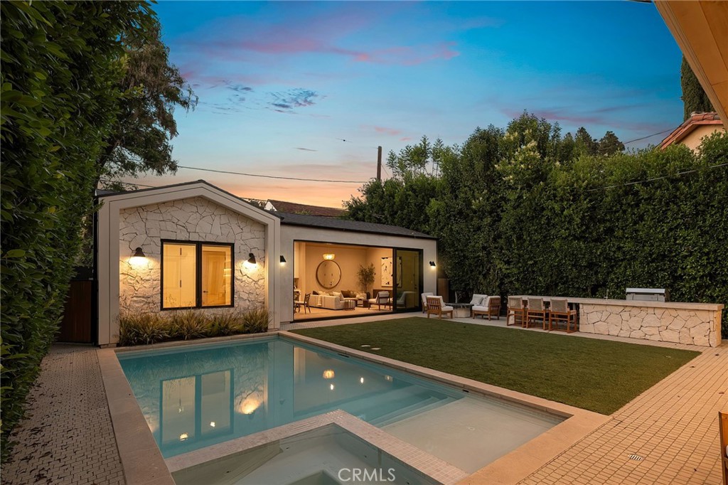 12113 Maxwellton Road Studio City, CA 91604 - Photo 31 of 42