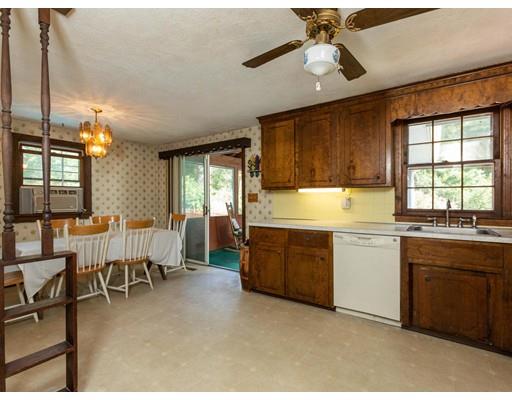 3 Farnham Road Rowley, MA 01969 - Photo 8 of 22 Gallery Image 8