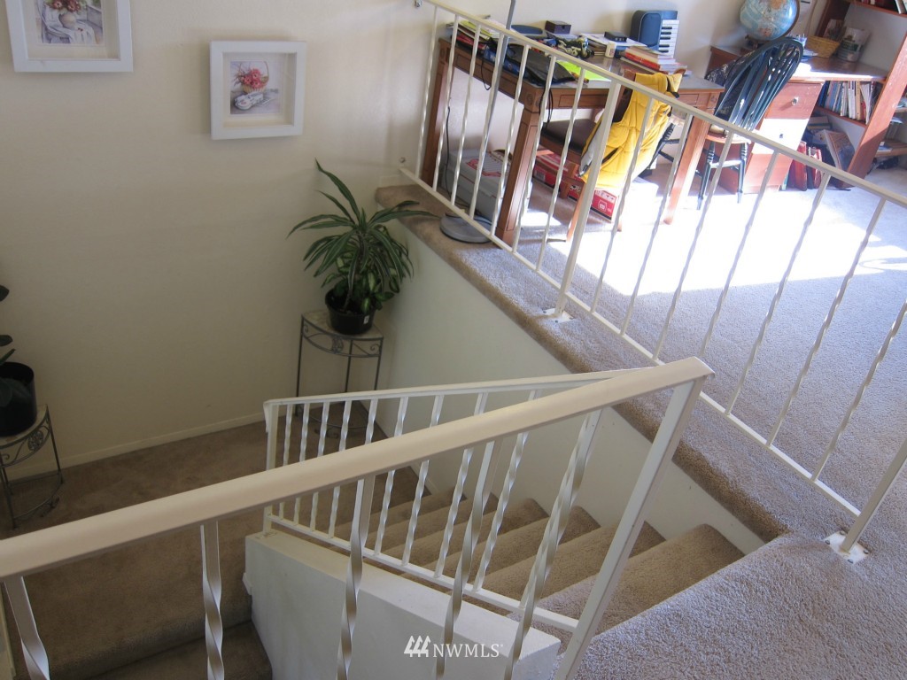 32716 3rd Place South, Unit 13E Federal Way, WA 98003 - Photo 11 of 15
