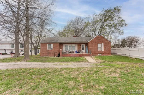 $185,000 | 1125 North Market Street, Sparta, IL 62286