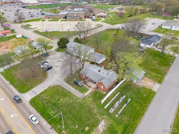 $185,000 | 1125 North Market Street, Sparta, IL 62286