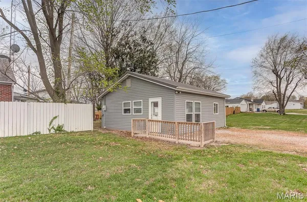 $185,000 | 1125 North Market Street, Sparta, IL 62286