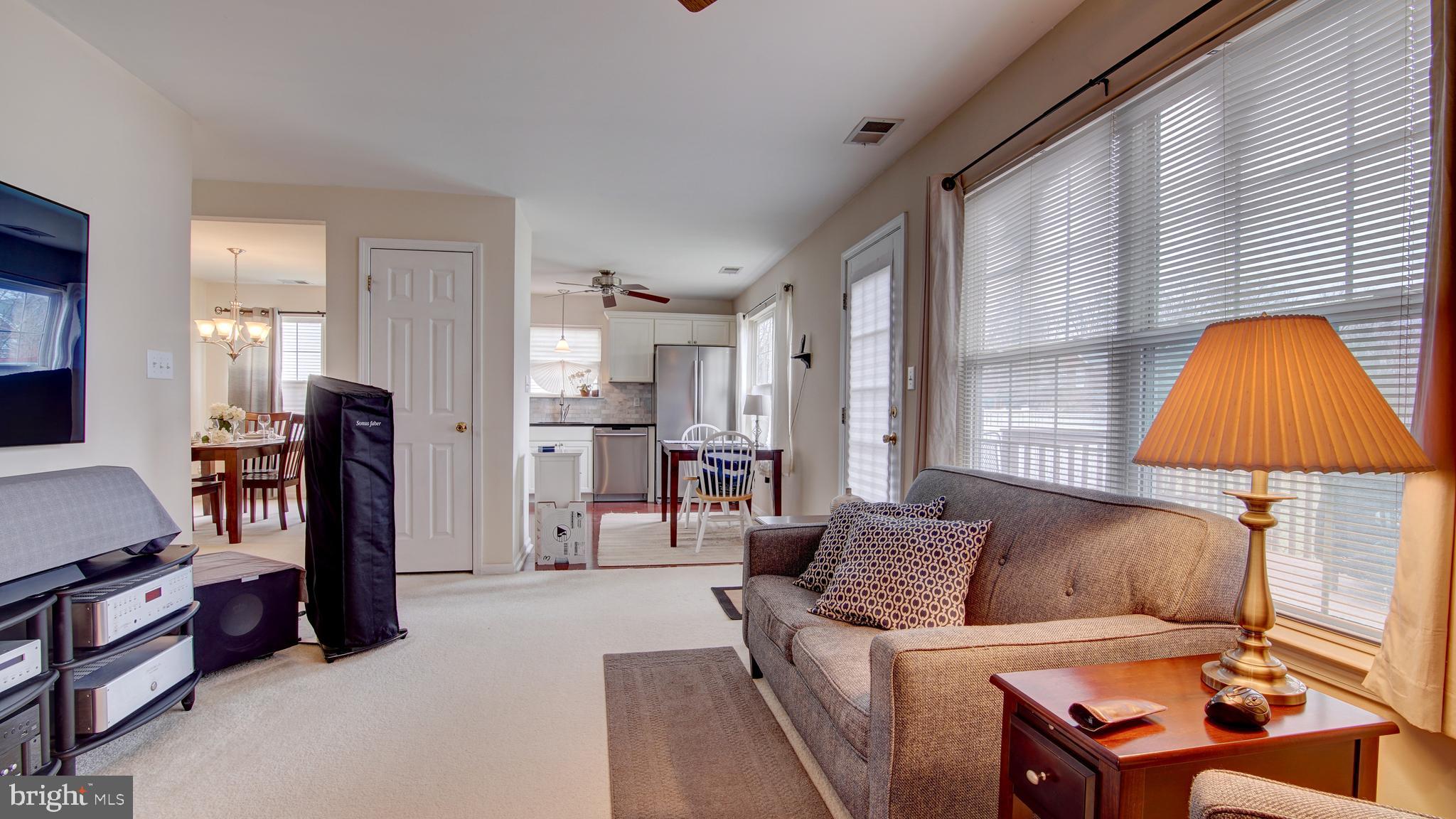 32 Manley Road Pennington, NJ 08534 - Photo 12 of 37