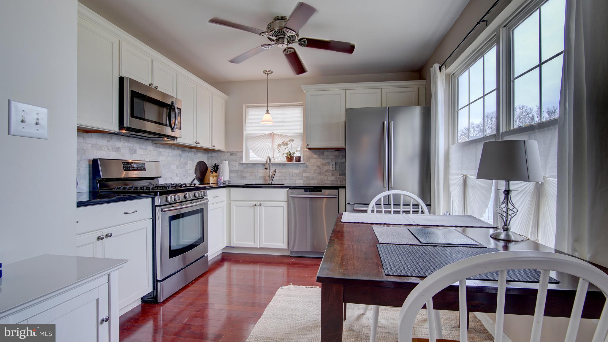 32 Manley Road Pennington, NJ 08534 - Photo 15 of 37