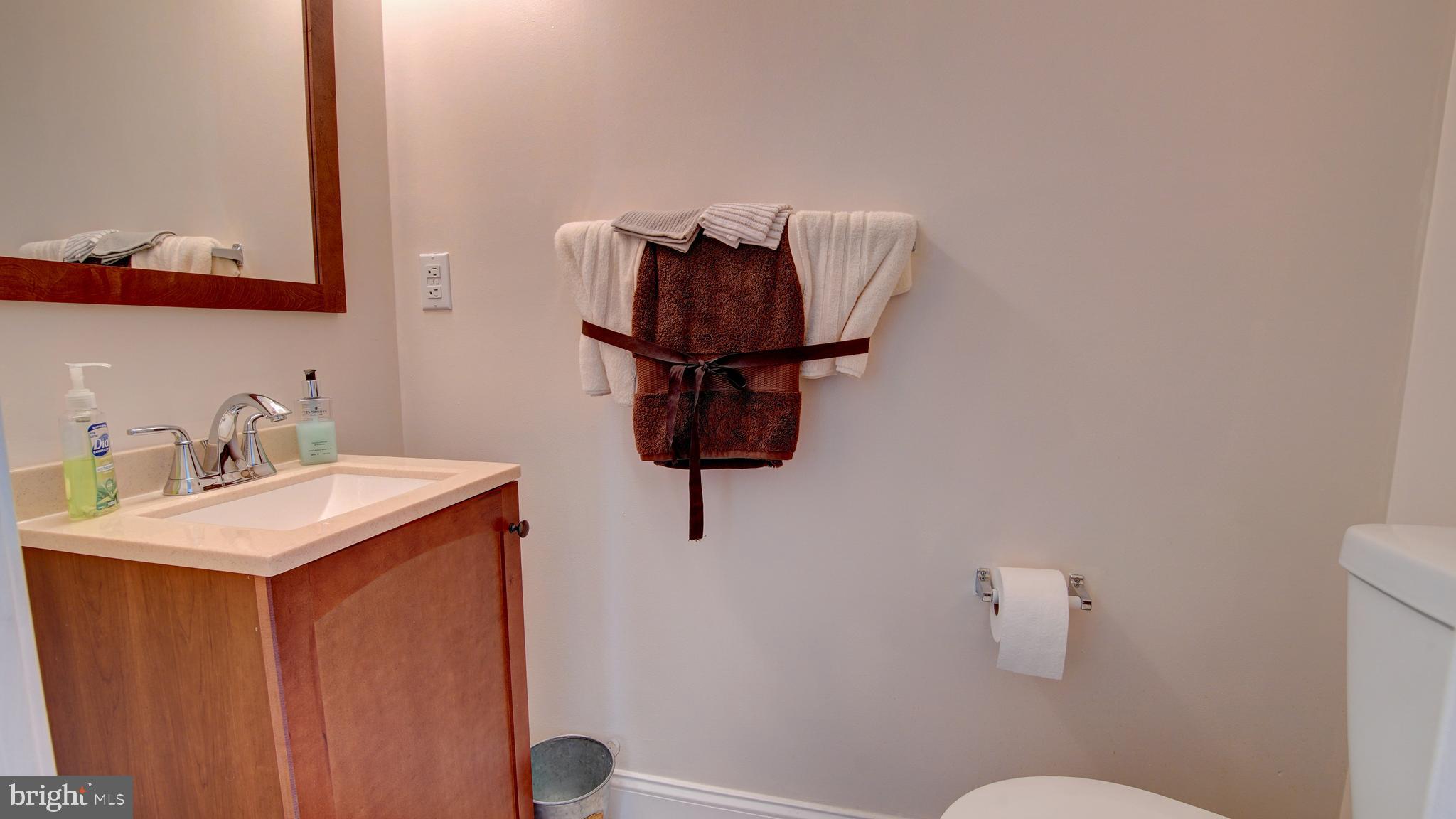 32 Manley Road Pennington, NJ 08534 - Photo 18 of 37