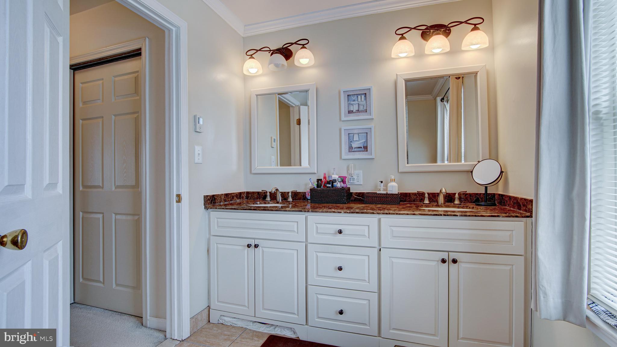 32 Manley Road Pennington, NJ 08534 - Photo 23 of 37