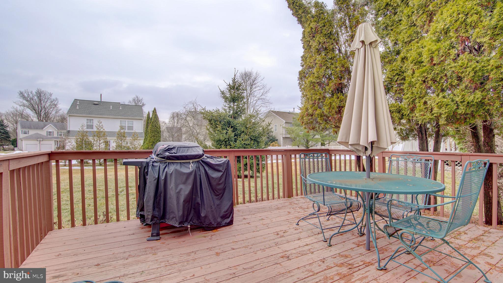 32 Manley Road Pennington, NJ 08534 - Photo 31 of 37