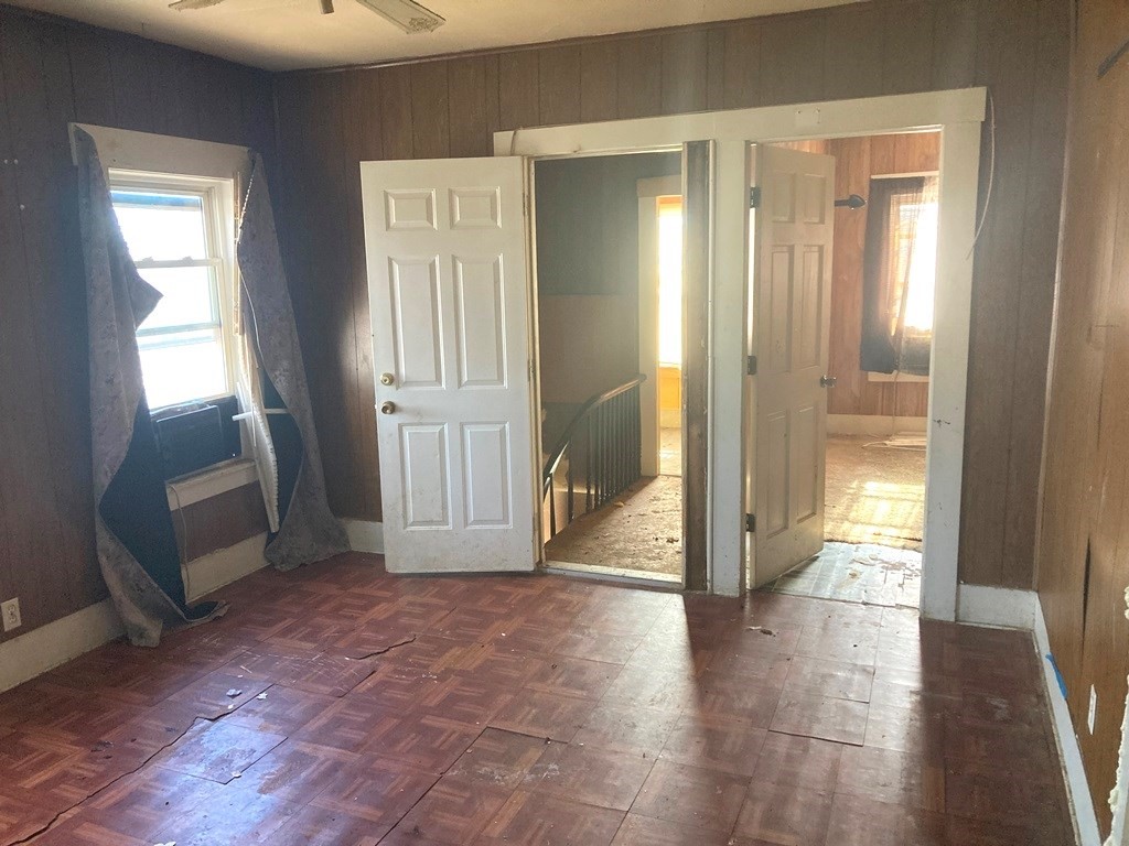 76 New Bridge Street West Springfield, MA 01089 - Photo 10 of 13 Gallery Image 10