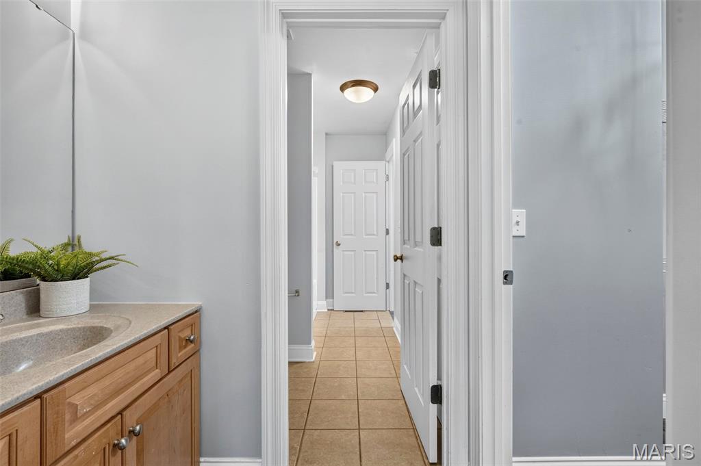 5628 Kerth Road St. Louis, MO 63128 - Photo 45 of 78