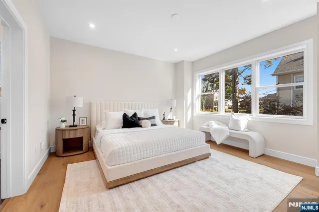 $1,200,000 | 92 West Main Street, Ramsey, NJ 07446