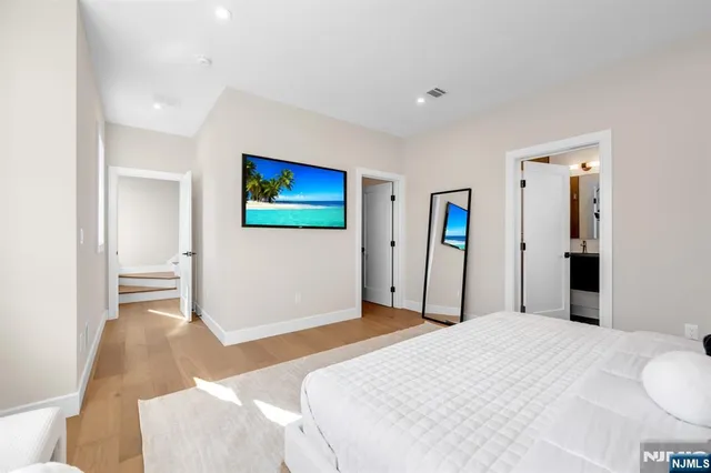 $1,200,000 | 92 West Main Street, Ramsey, NJ 07446