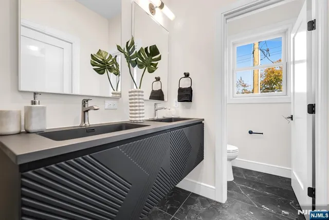 $1,200,000 | 92 West Main Street, Ramsey, NJ 07446