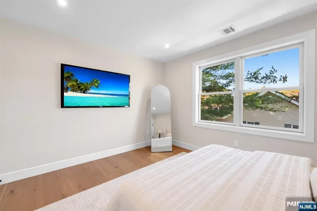 $1,200,000 | 92 West Main Street, Ramsey, NJ 07446