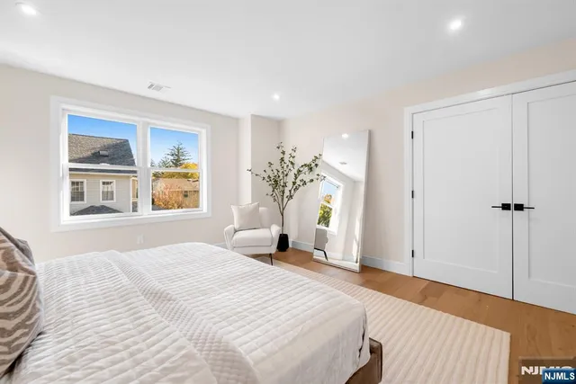 $1,200,000 | 92 West Main Street, Ramsey, NJ 07446