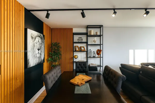 $2,300 | 3401 North Country Club Drive, Unit 716, Aventura, FL 33180