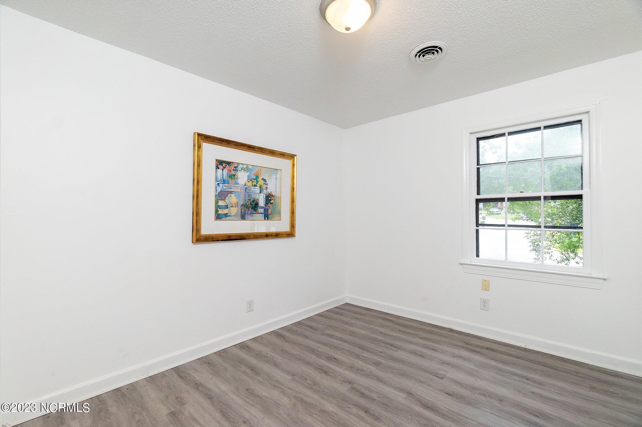 1009 Buckingham Road Garner, NC 27529 - Photo 19 of 29 19-web-or-mls-1009 Buckingham Rd-25