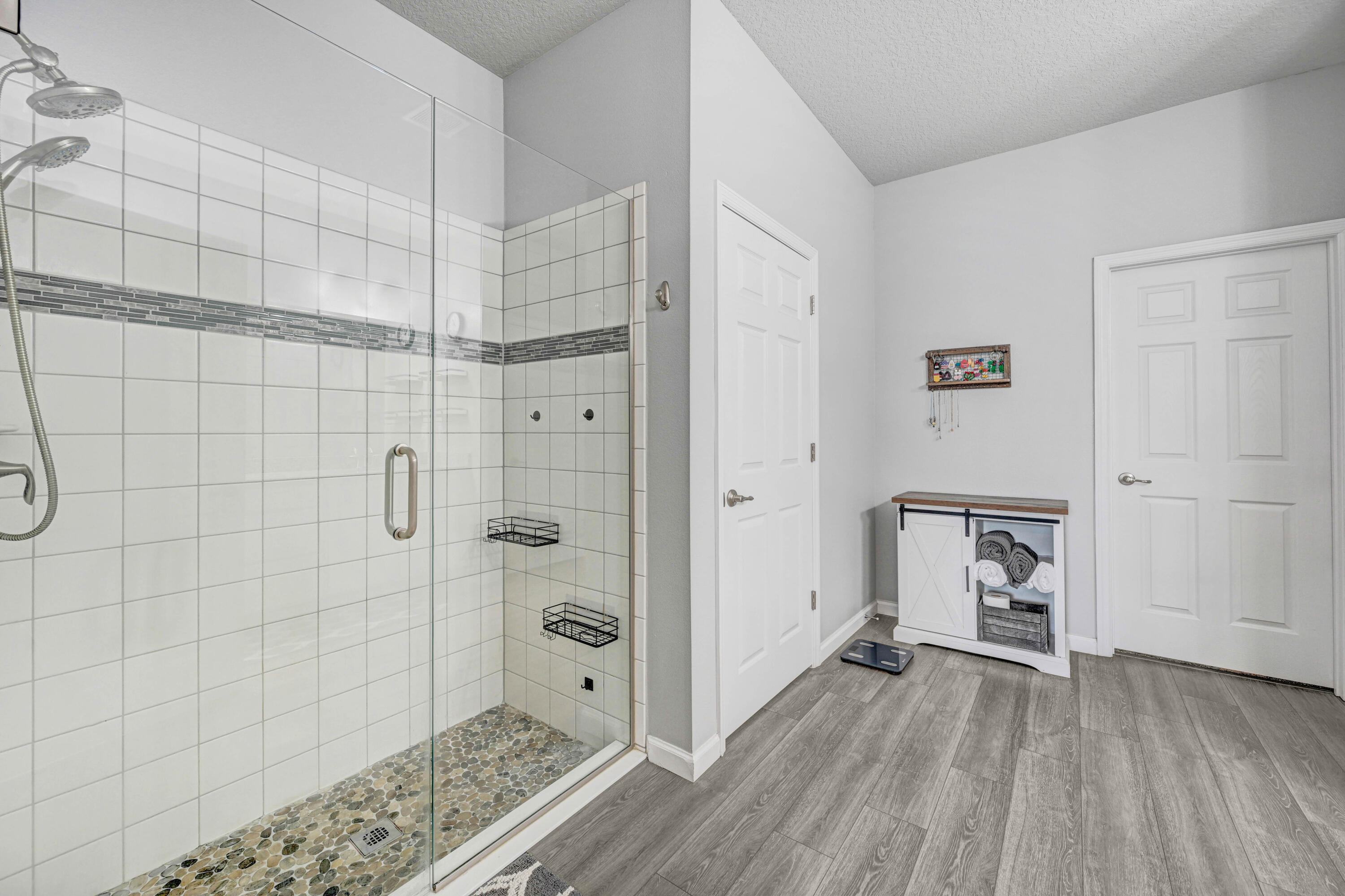 874 Cochran Road Southeast Palm Bay, FL 32909 - Photo 24 of 34 Oversized Tile Shower w/Pebble Bottom